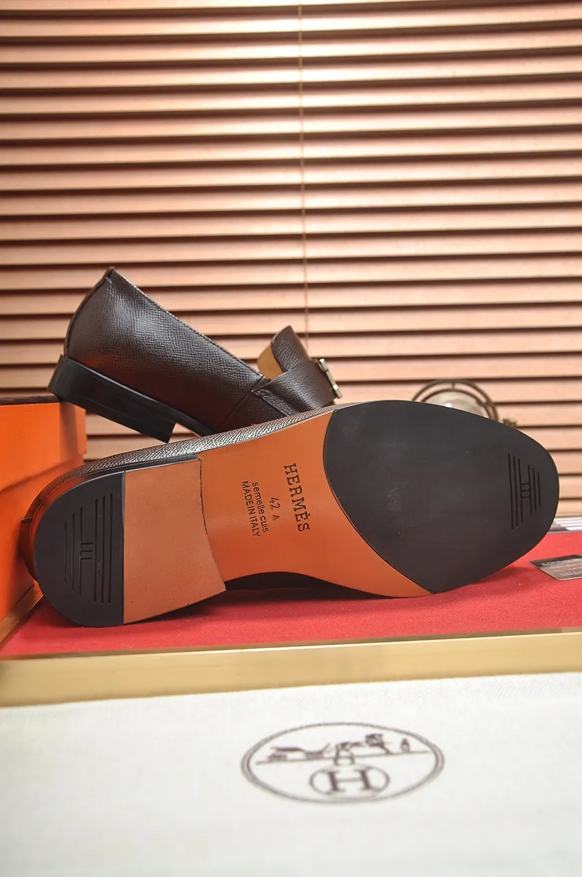 Men's shoes💰520💶[HERMES] (cowhide lining)🍀Italian top luxury🍀He does not pursue novel styles and gorgeous colors, but attracts the favor of successful men with his flawless, elegant and classic style. Formal leather shoes This very comfortable, simple and stable style allows you to easily match any style! The pattern is absolutely 1:1 refined from the original case, and we strive for excellence in materials, imported cowhide + cowhide lining💪💪💪extraordinary texture👍! .Code number: 38-45 (45 customized)